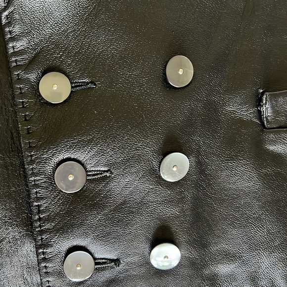 Vintage Genuine Leather Vest - Picture 4 of 15